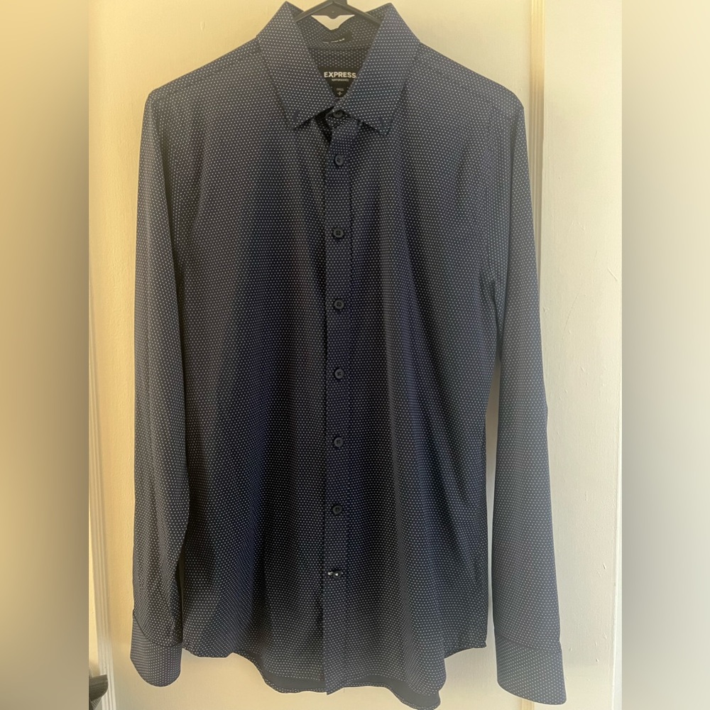 Men’s Long Sleeve Collared Button Shirt